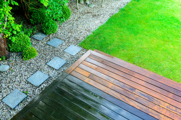 Best Roof Washing  in Cortland, OH
