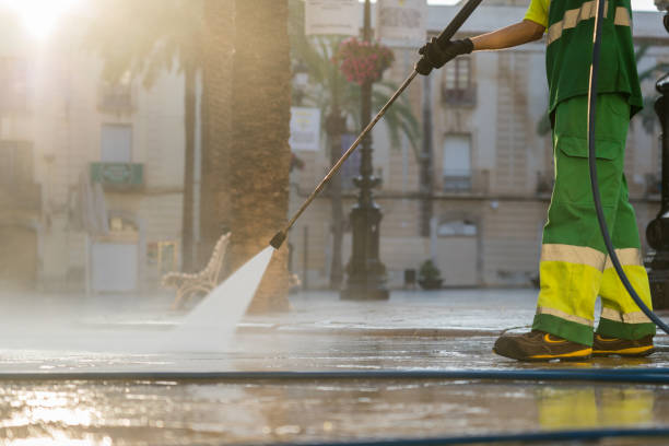 Best Building Exterior Washing  in Cortland, OH